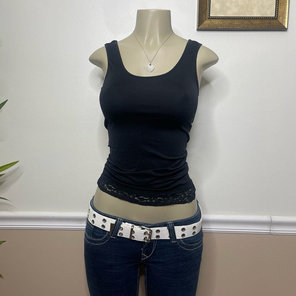 Marilyn Monroe Women’s Seamless Lace Trim Shaping Faja Tank Top
